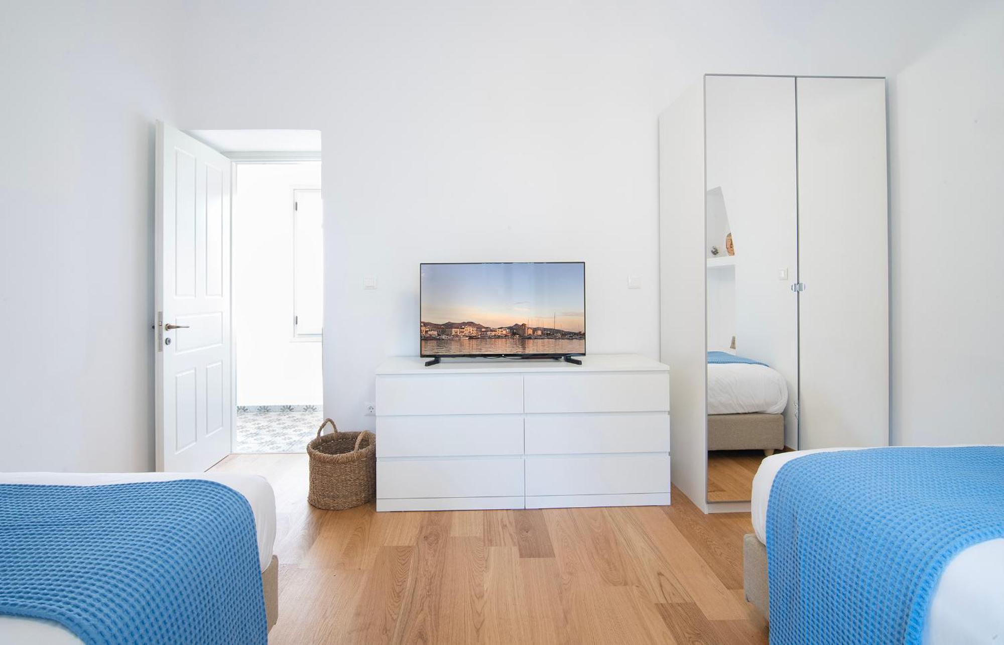 Chora Aegina'S Apartments Екстериор снимка