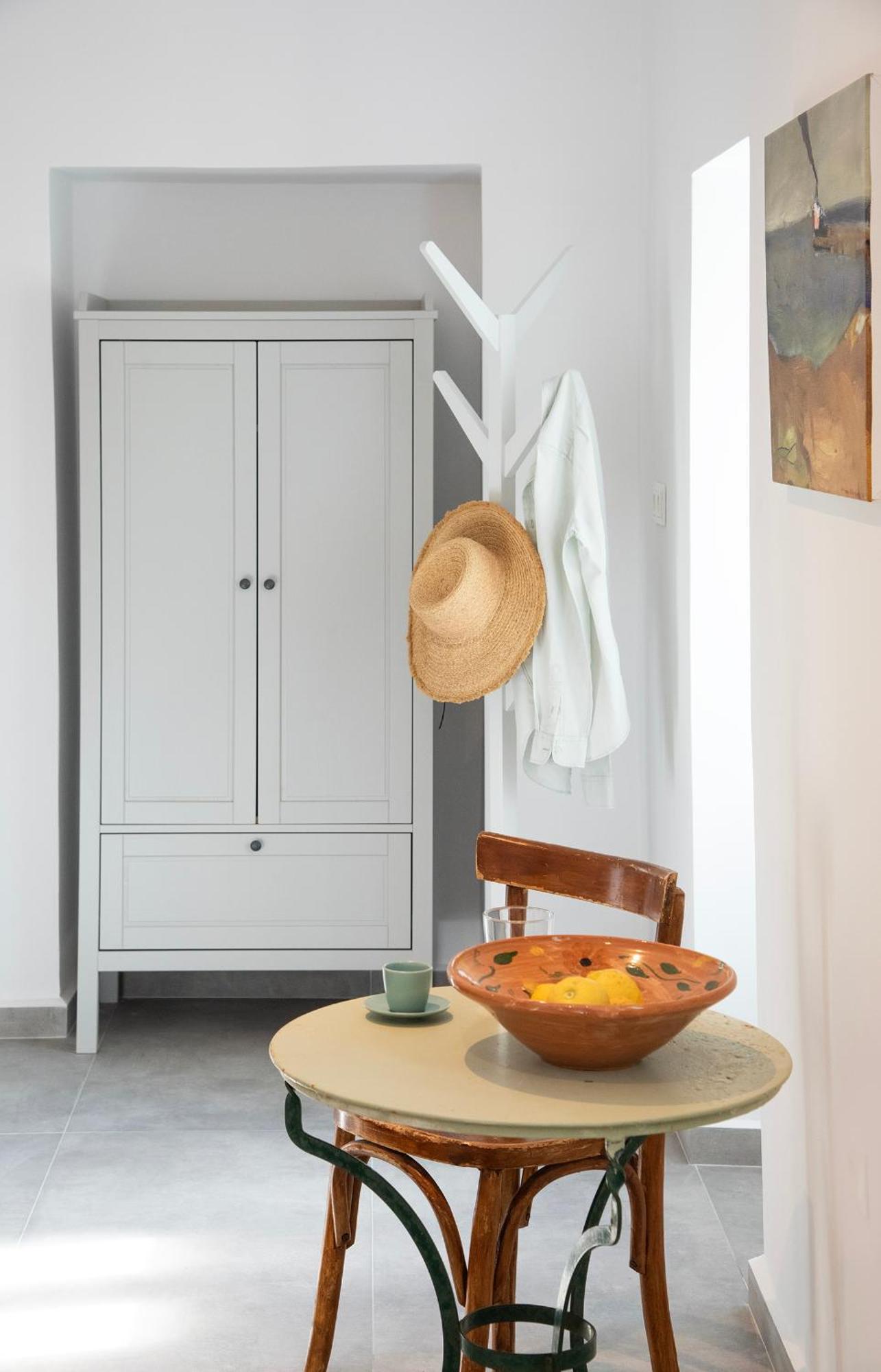 Chora Aegina'S Apartments Екстериор снимка