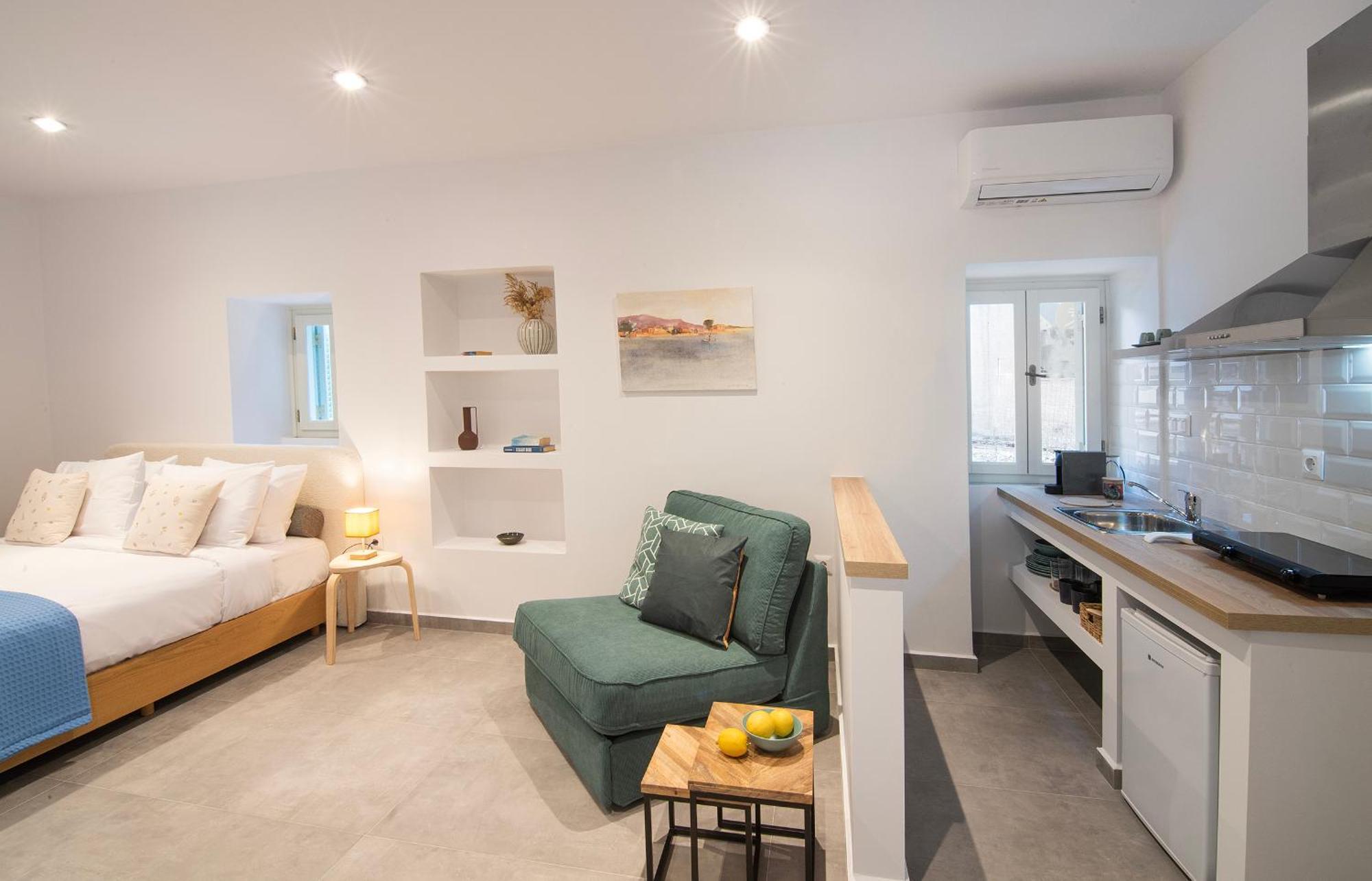 Chora Aegina'S Apartments Екстериор снимка
